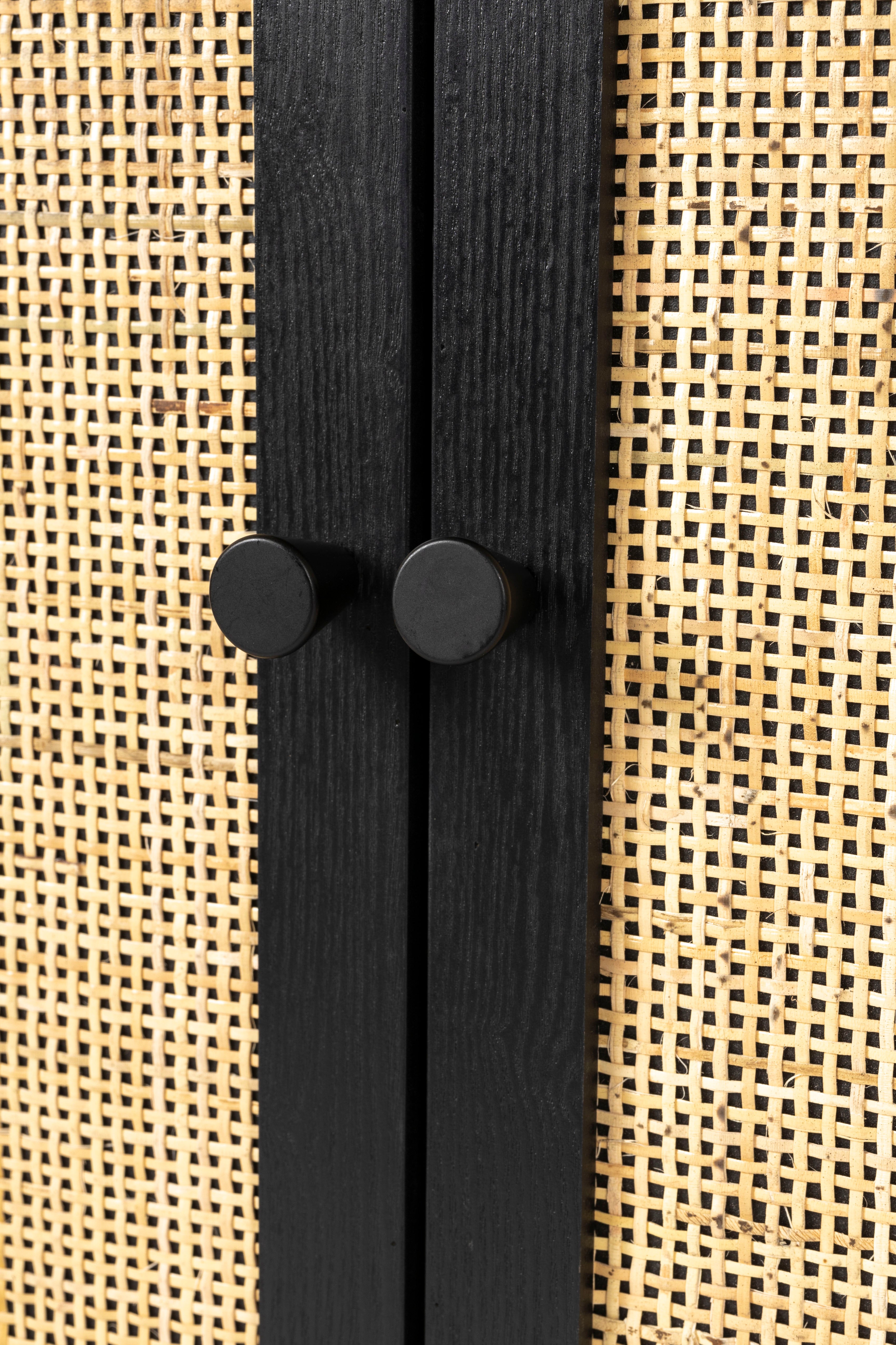 Sideboard Guuji