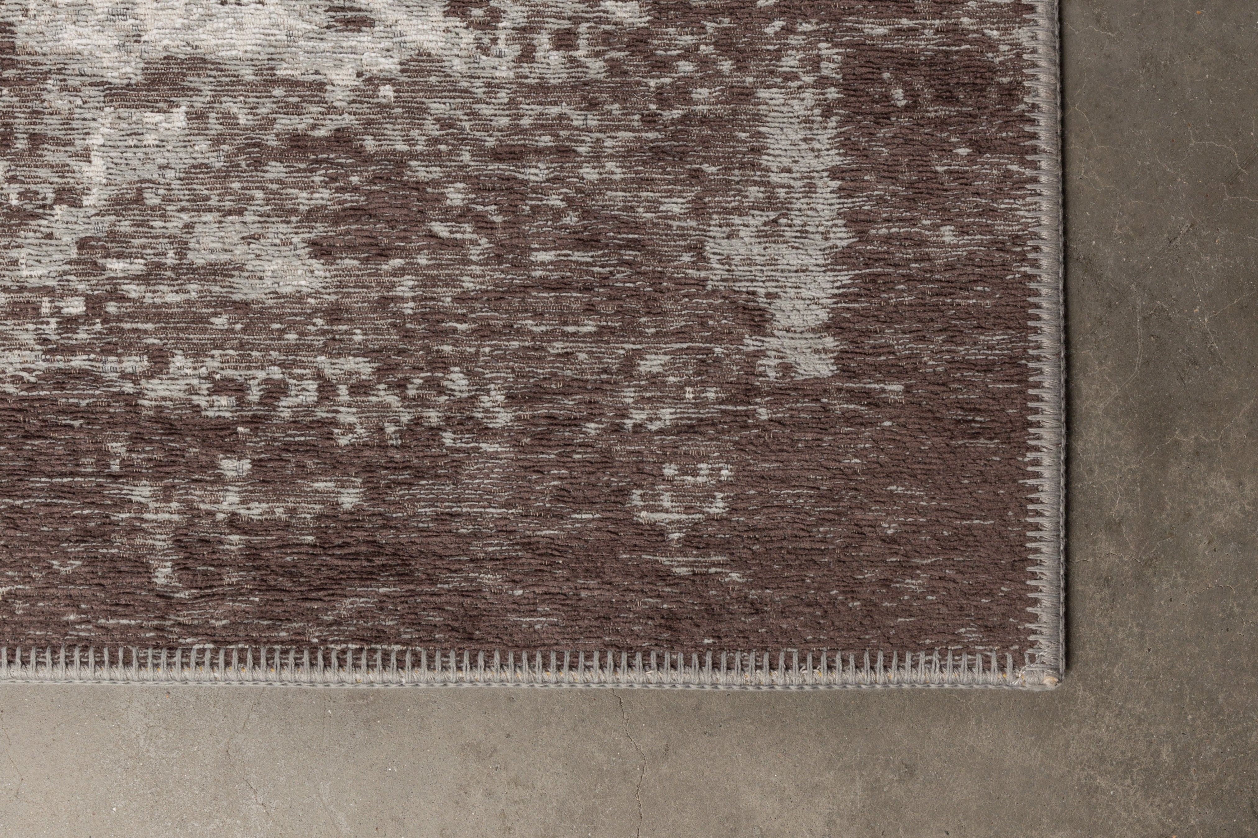 Carpet Caruso 200x300 Distressed Brown