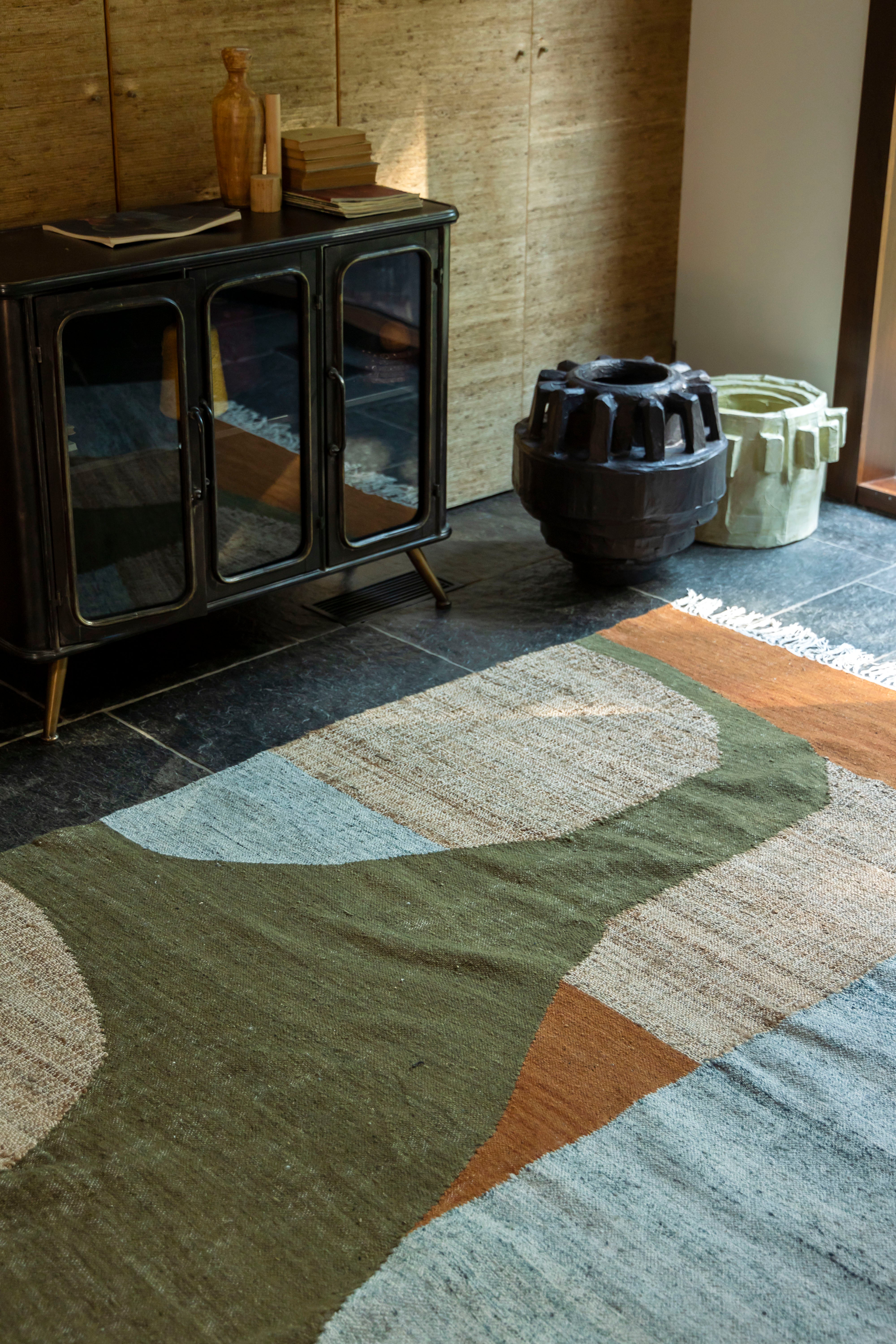 Carpet Pavilion 200x300 Natural Green Brown