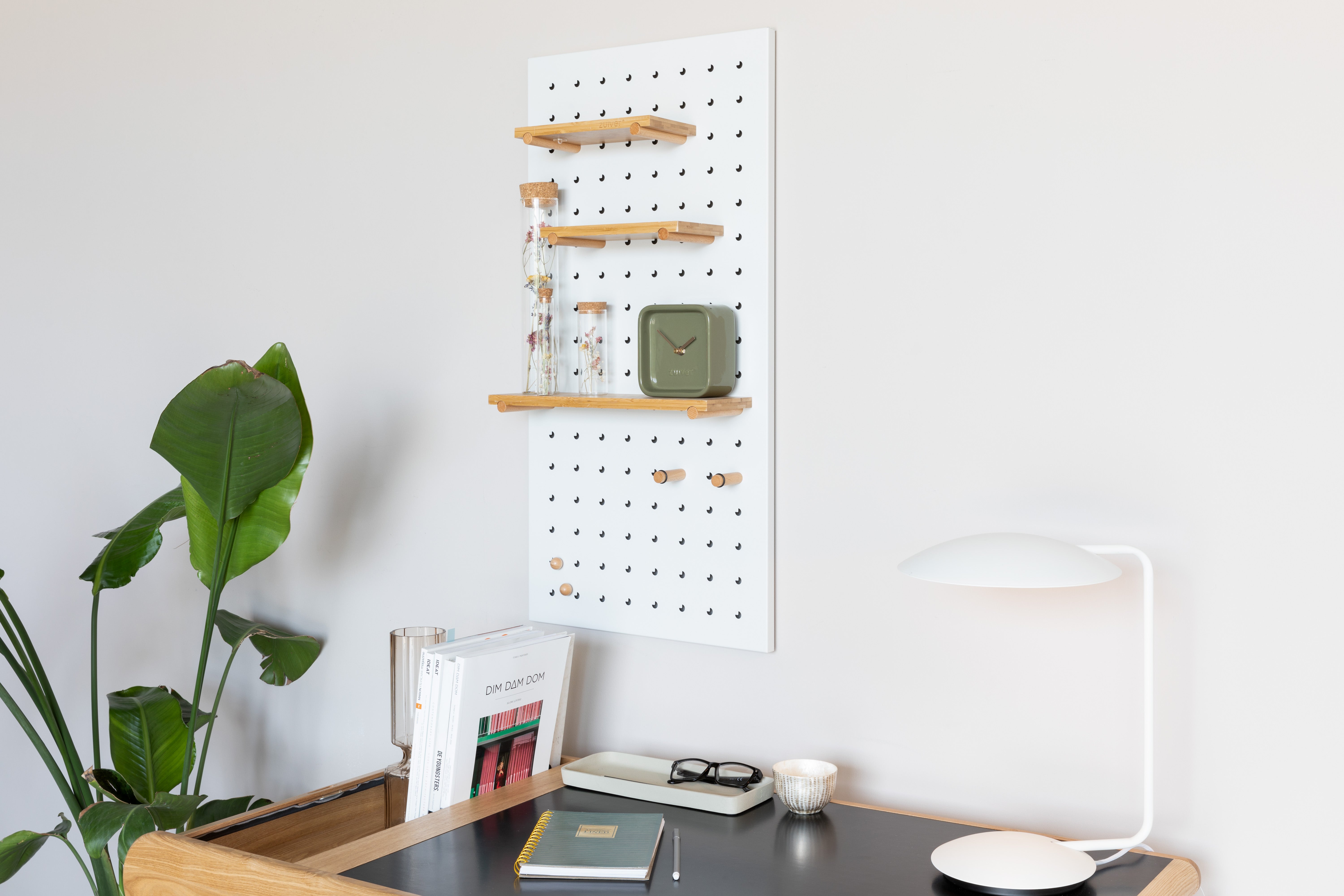 Pegboard Bundy White