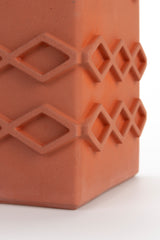 Vase Graphic Square Terra
